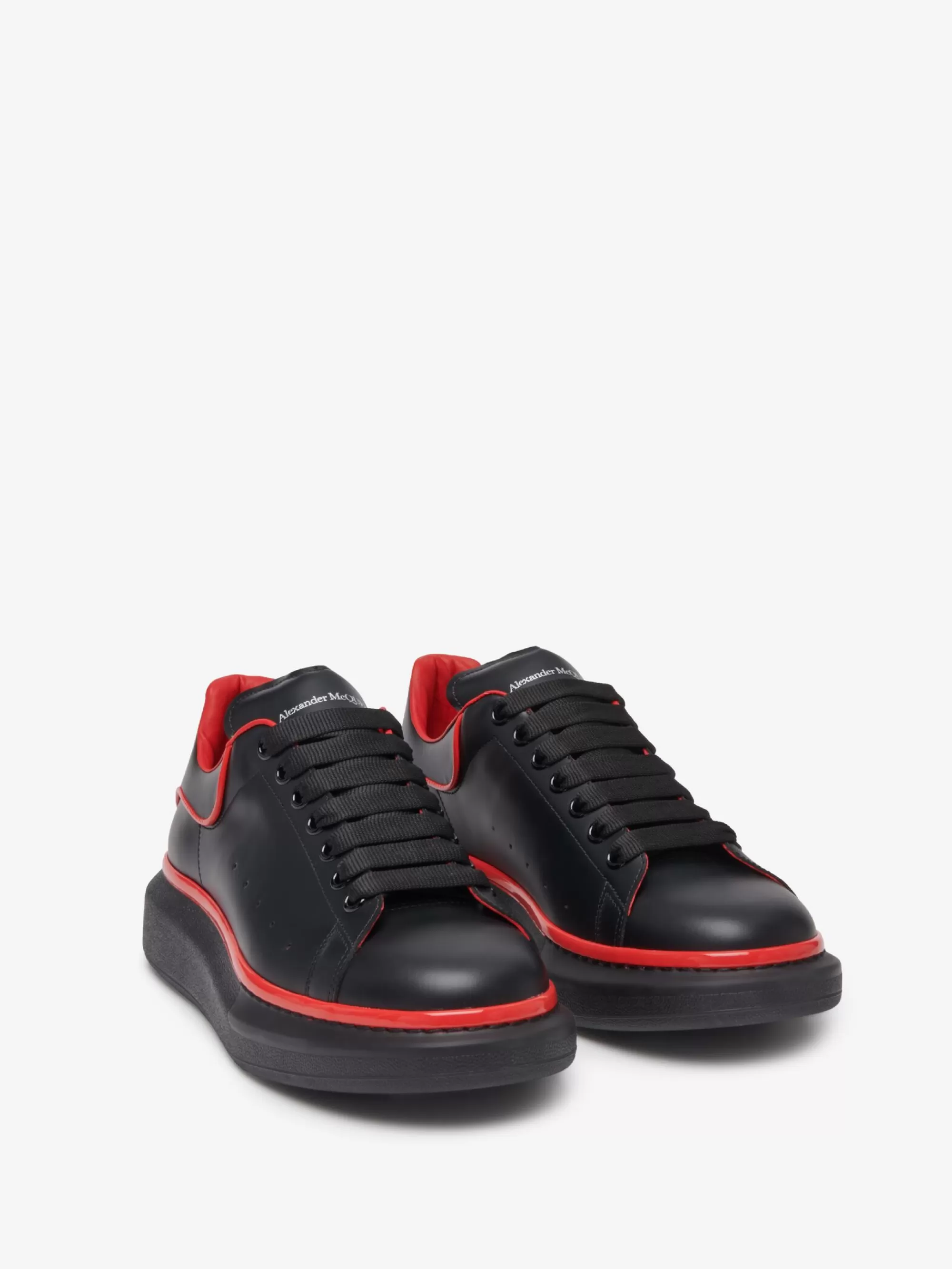 Men's Oversized Sneaker in >Alexander McQueen Store