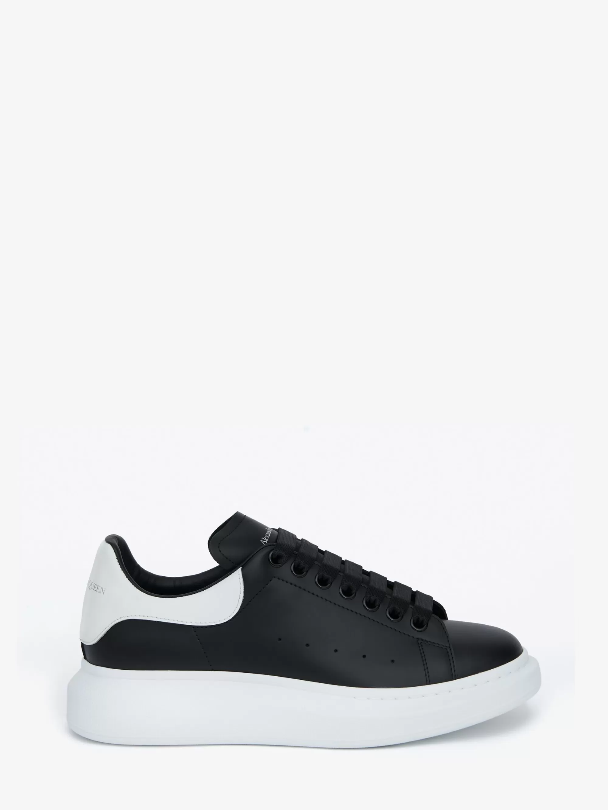 Men's Oversized Sneaker in >Alexander McQueen Flash Sale