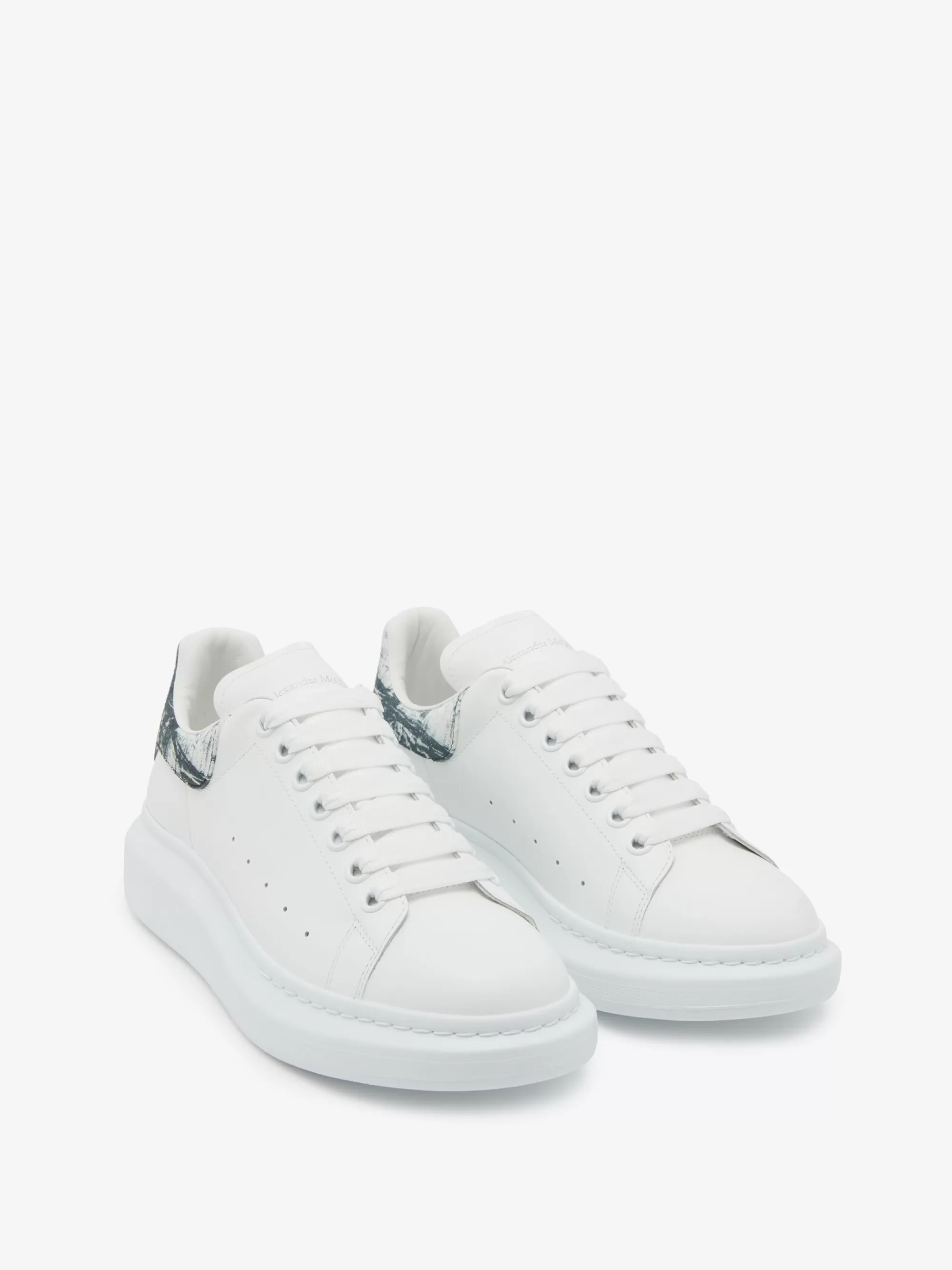 Men's Oversized Sneaker in >Alexander McQueen Best