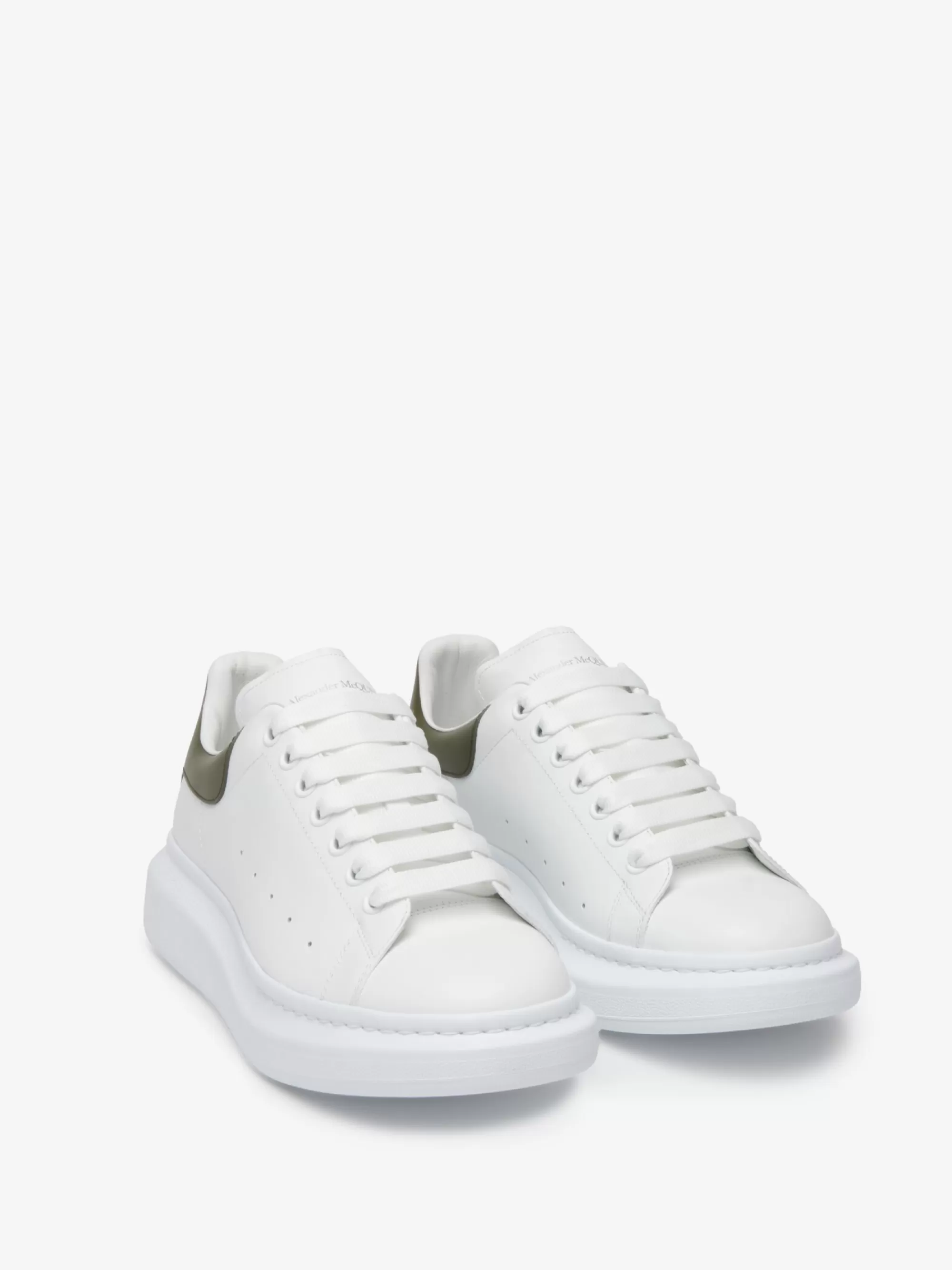 Men's Oversized Sneaker in >Alexander McQueen Hot