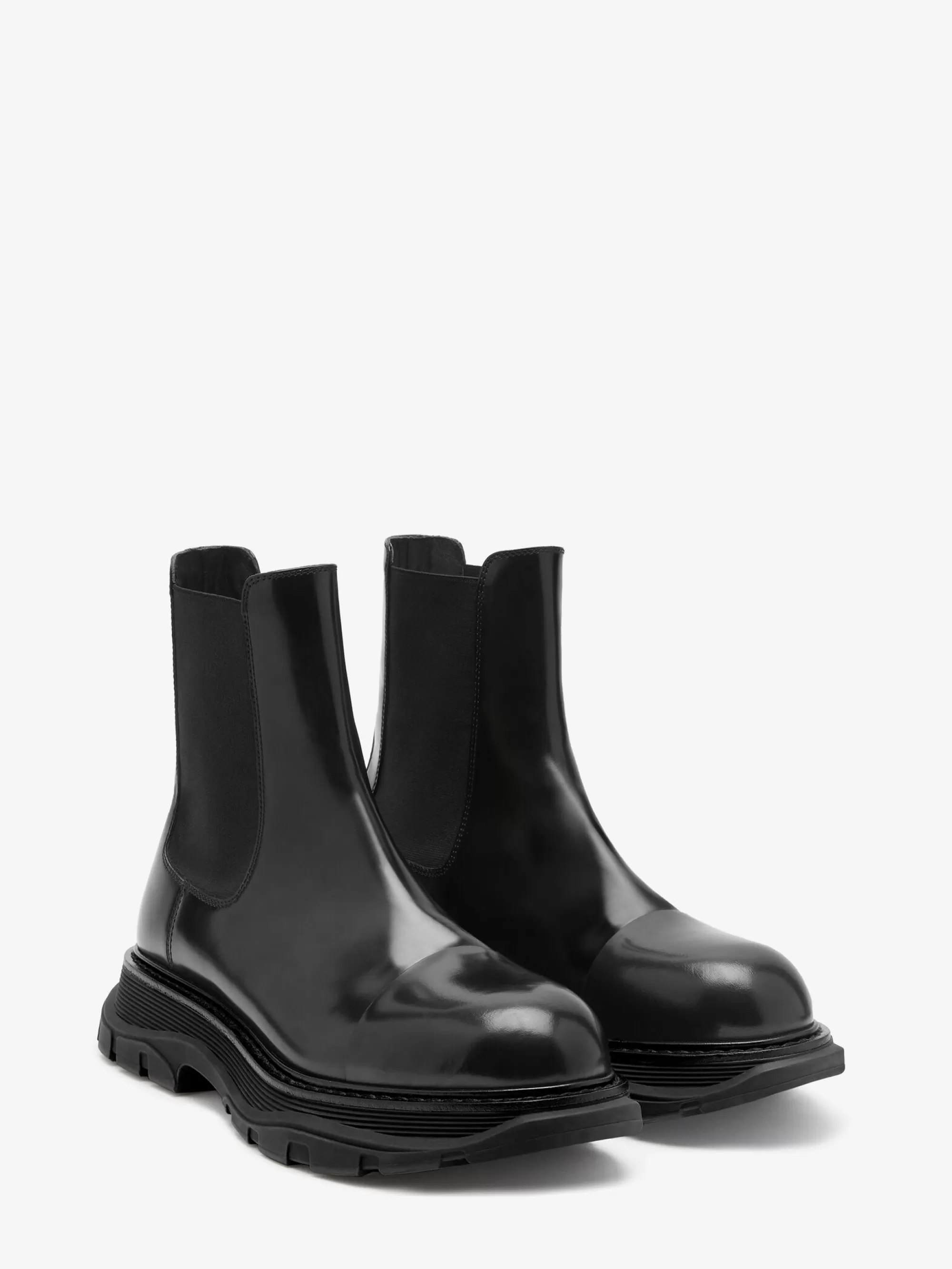 Men's Tread Chelsea Boot in >Alexander McQueen Online