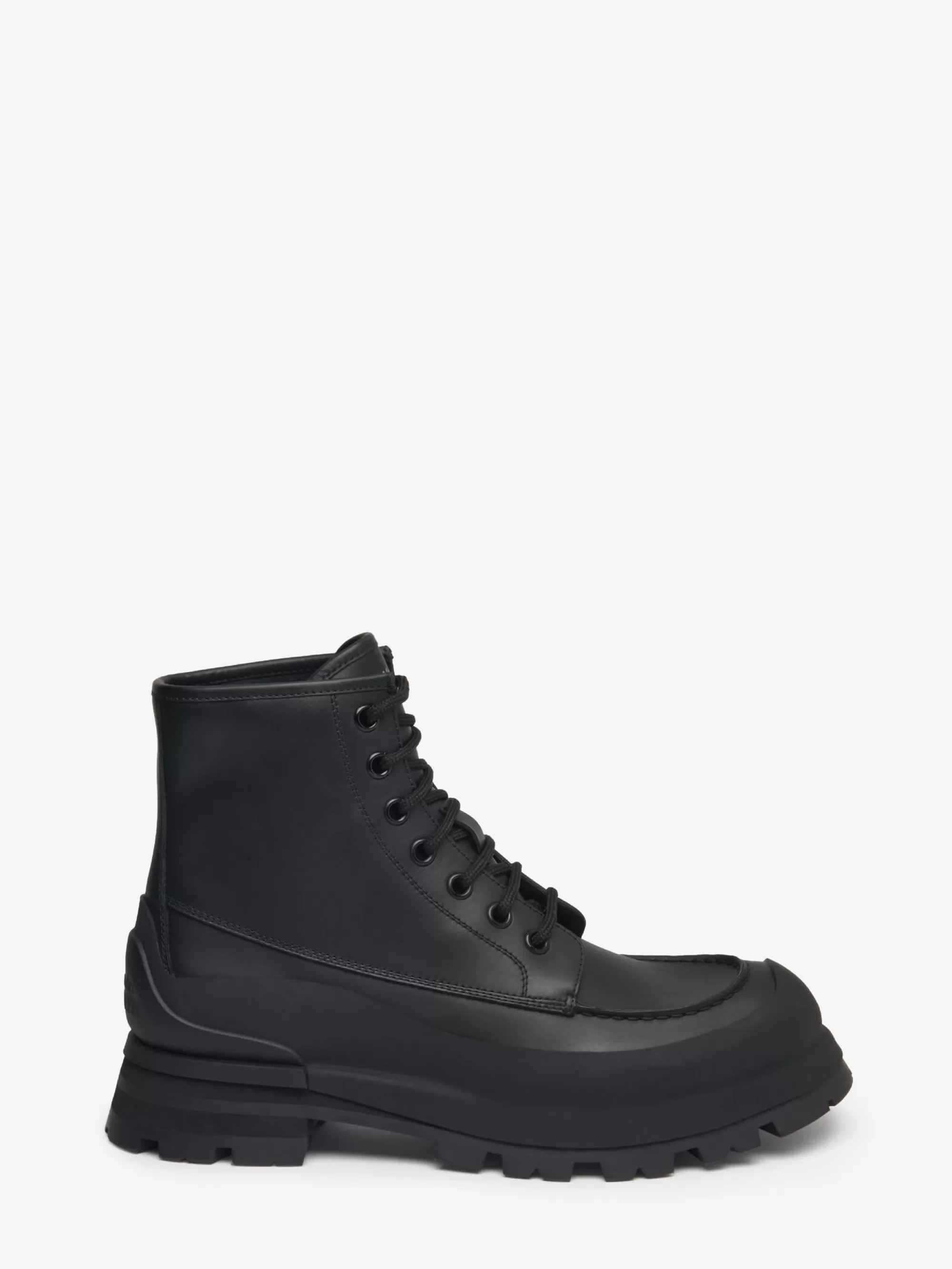 Men's Wander Lace Up Boot in >Alexander McQueen Store