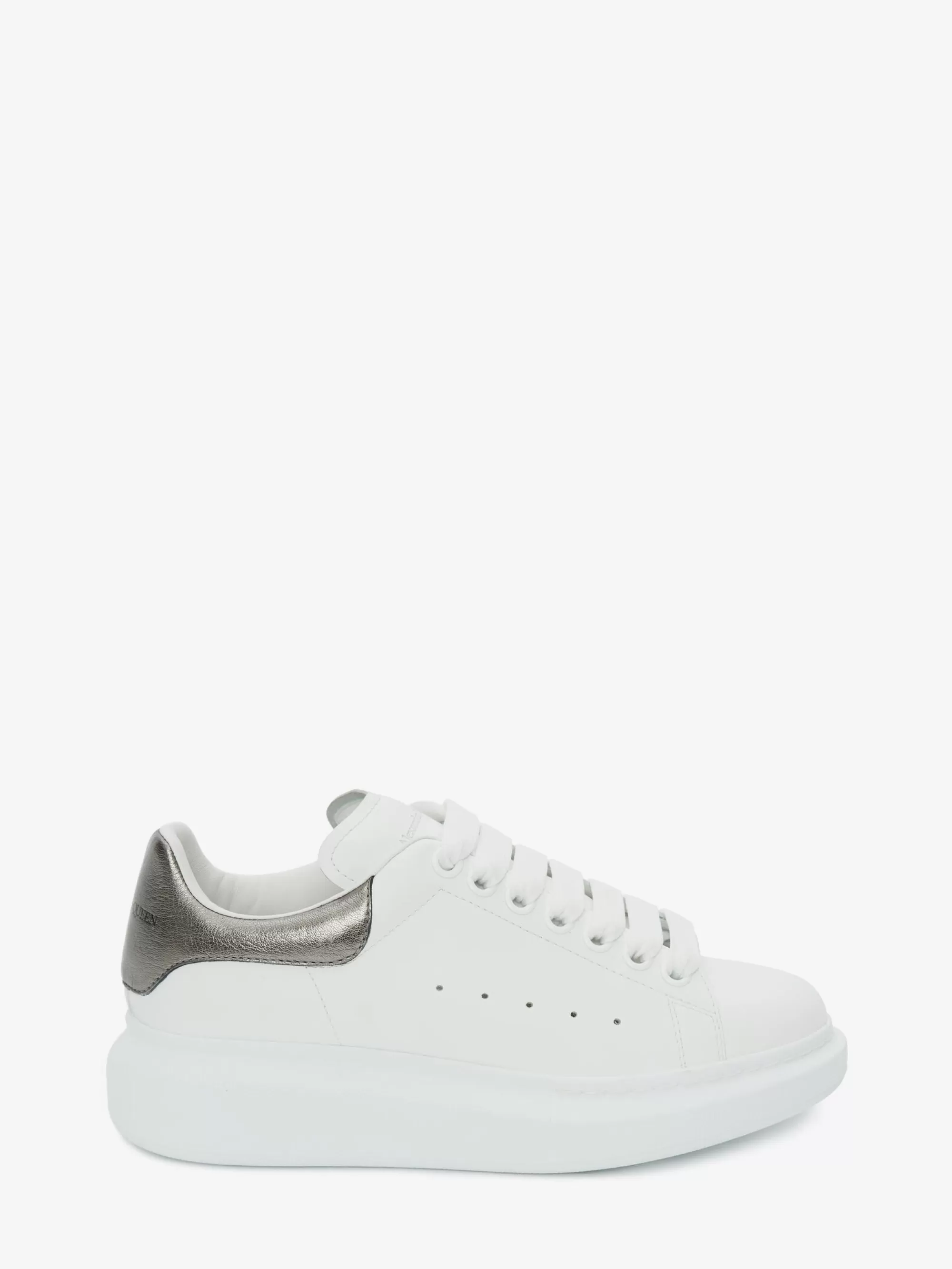 Women's Oversized Sneaker in >Alexander McQueen Online