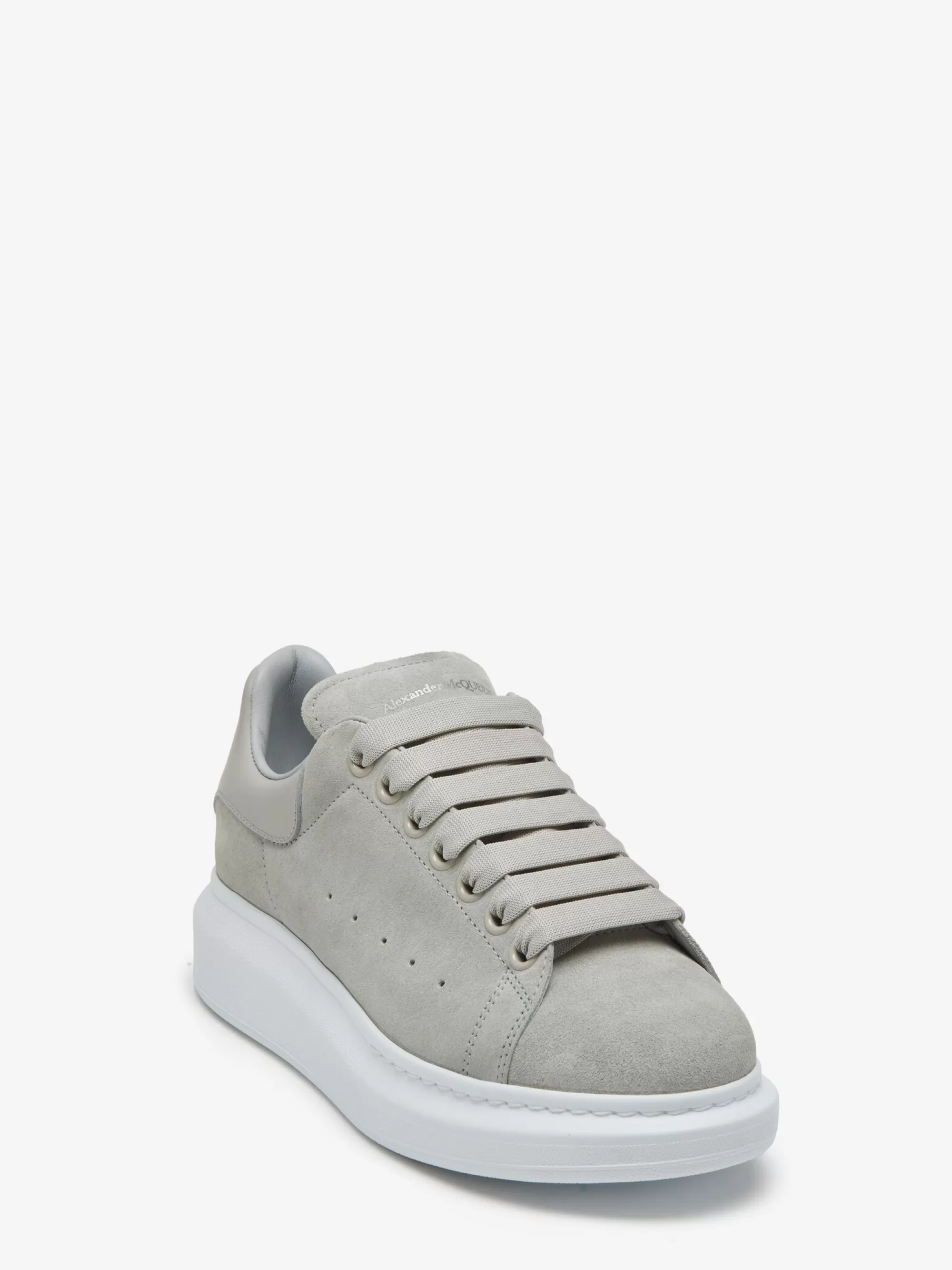 Women's Oversized Sneaker in >Alexander McQueen Fashion