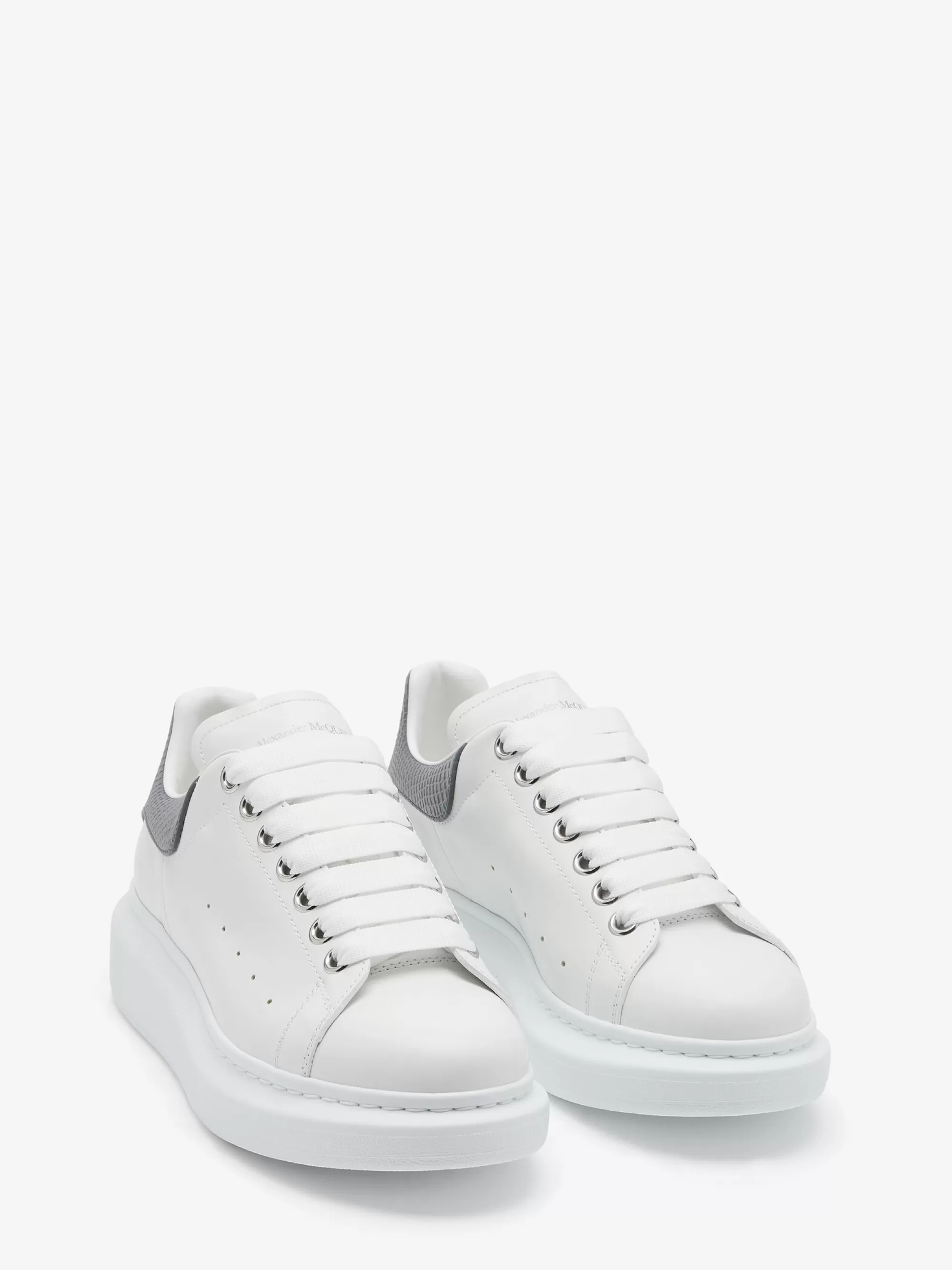 Women's Oversized Sneaker in >Alexander McQueen Online